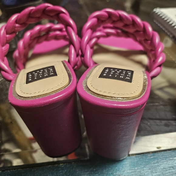 White House Black Market Pink Braided Women's Sandals - Picture 2 of 3